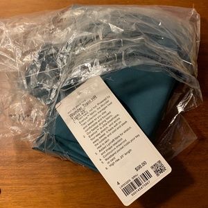 Wunder Train HR Tight 25” NWT